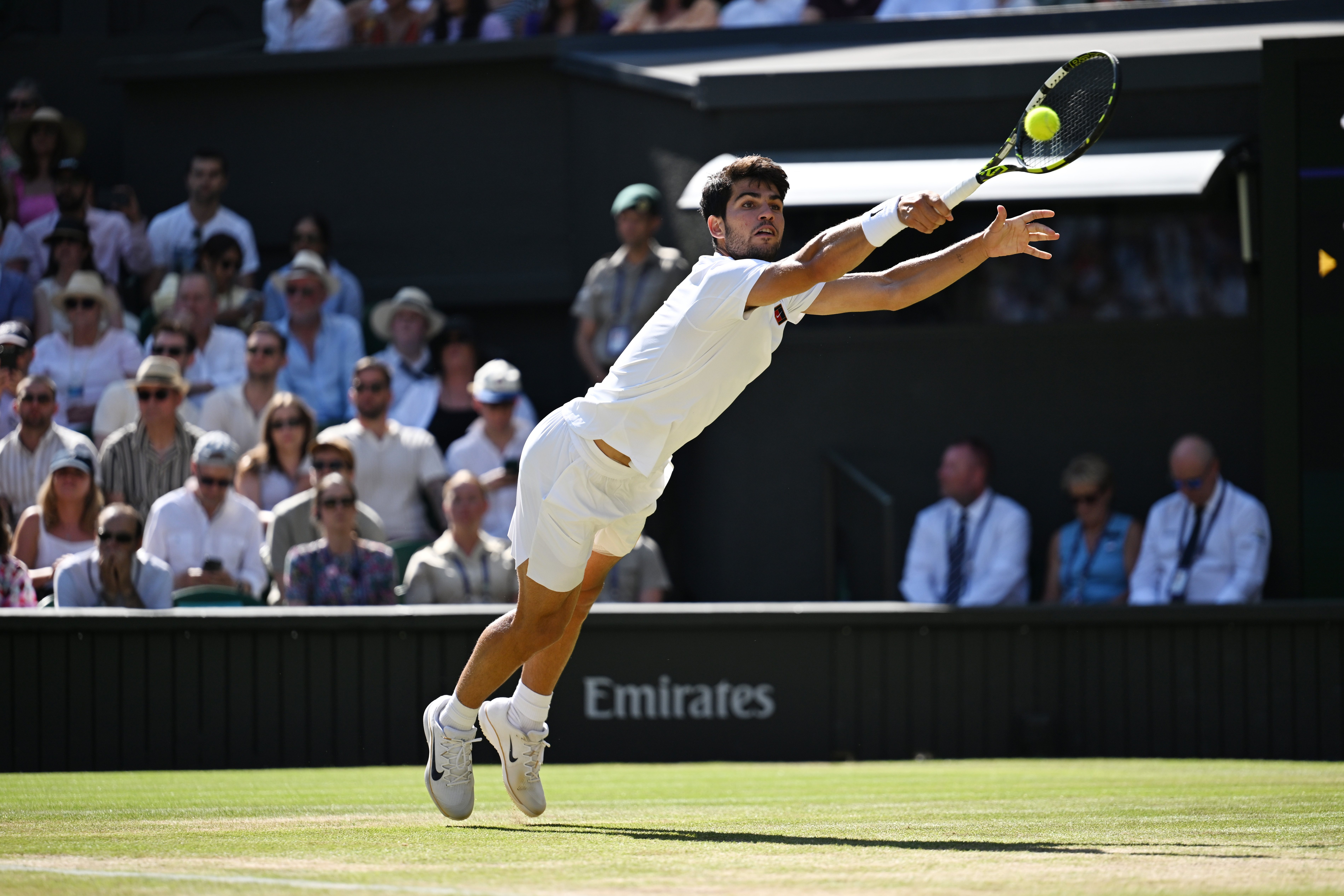 温网完胜澳网,阿尔卡拉斯点燃赛场的简单介绍 温网完胜澳网,阿尔卡拉斯点燃赛场的简单介绍