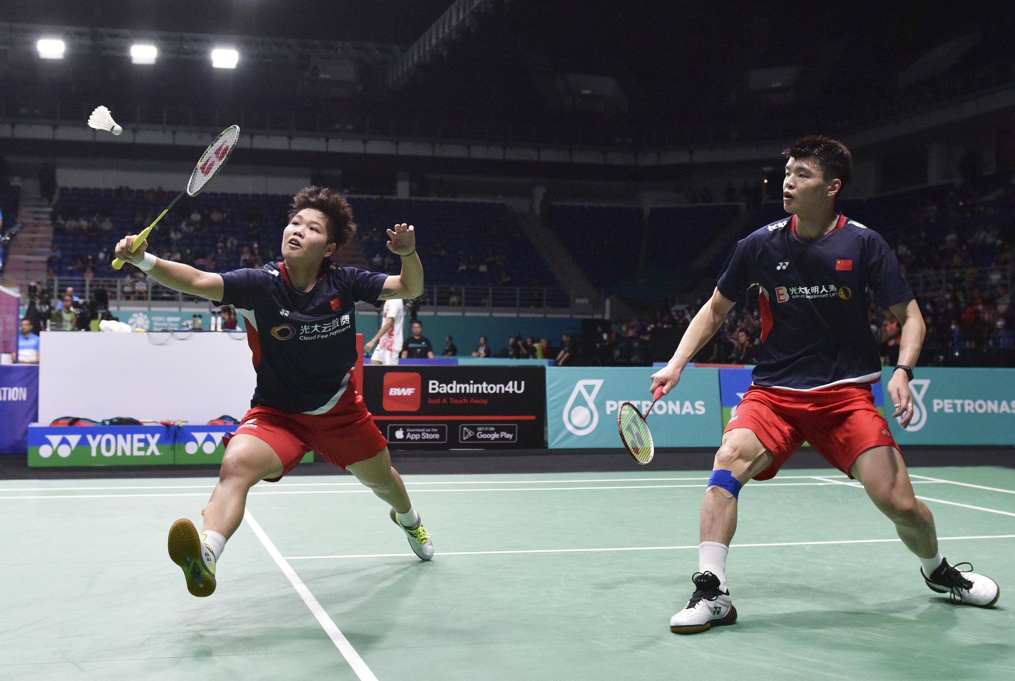 印尼队逆转丹麦队，黄鸭组合点燃赛场