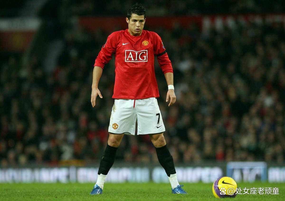 荷兰横扫希腊，C罗点燃赛场