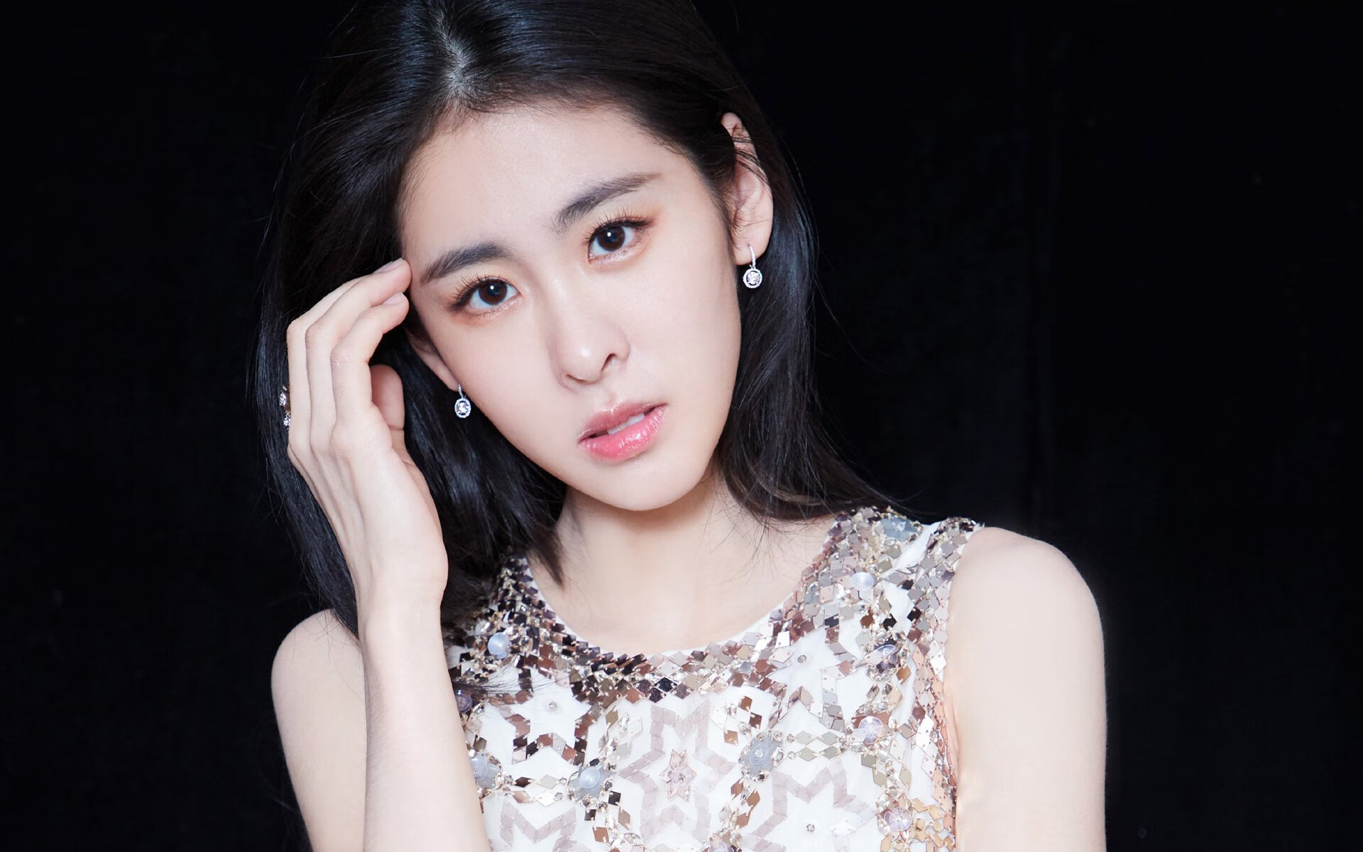 从质疑声到主宰者，英格拉姆末节狂飙，火箭窒息防守碾碎森林狼