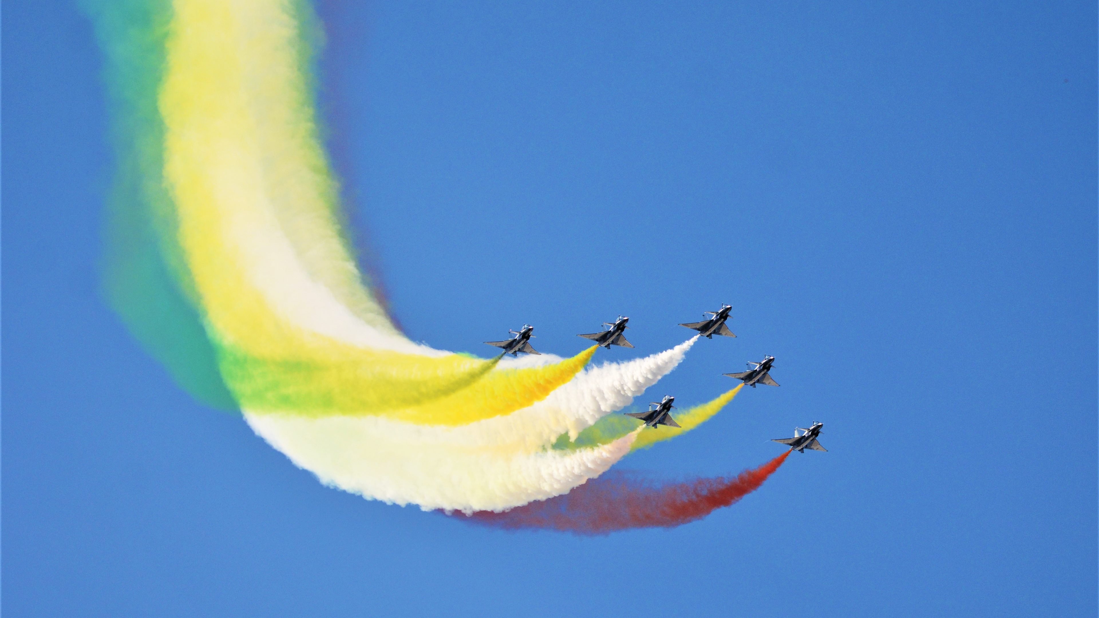 分岔的荣耀之路，哈登的狂飙与广厦的荆棘突围