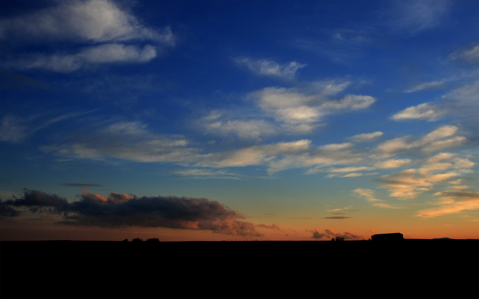 洛杉矶破步而锡安为王,焦点战的沉默与轰鸣