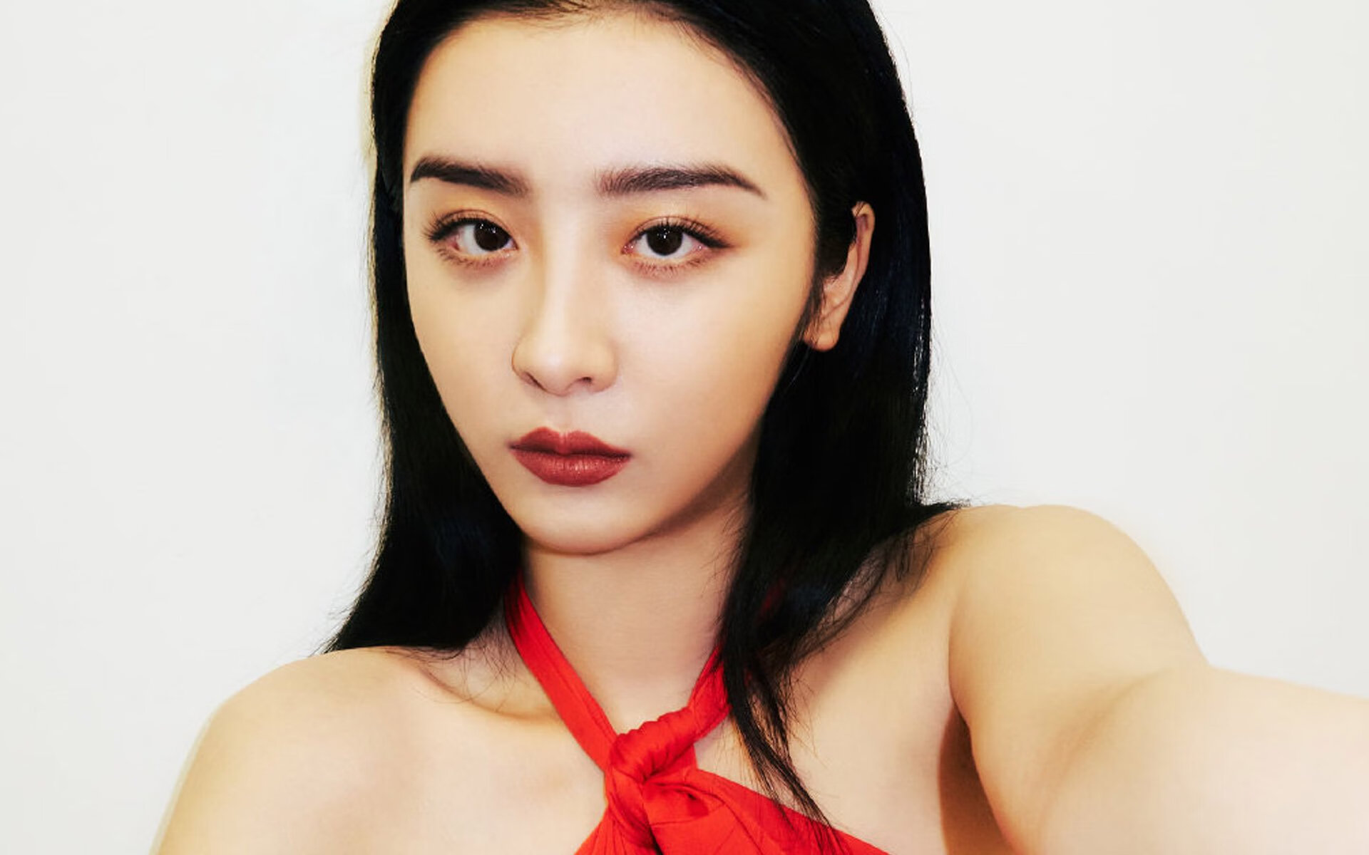 孙兴慜爆发闪耀绿茵，拉齐奥火力全开压制沙特显威