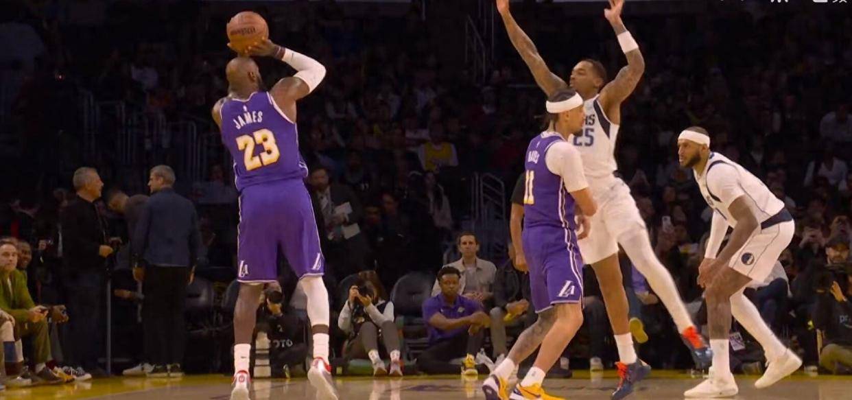 马克西爆发，开拓者巅峰对决胜出湖人